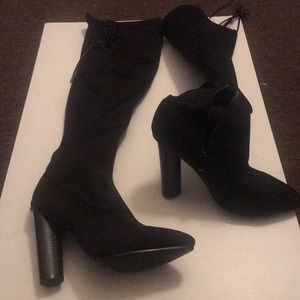 Heel boots